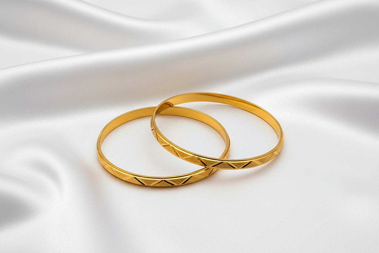 Elegant Gold-Tone Geometric Bangle Bracelet