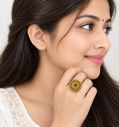 Antique Gold Circular Statement Ring with Emerald Green Stone Center💍