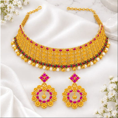 Traditional Gold Plated Kemp & Pearl Choker Necklace Set with Matching Statement Earrings