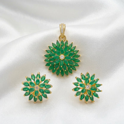 Elegant Green Stone Sunburst Floral Pendant Set – Gold Finish Flower Pendant with Matching Stud Earrings