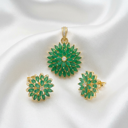 Elegant Green Stone Sunburst Floral Pendant Set – Gold Finish Flower Pendant with Matching Stud Earrings