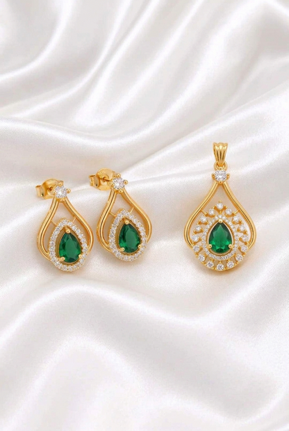 Elegant Pear-Cut Emerald and American Diamond Teardrop Pendant & Earring Set