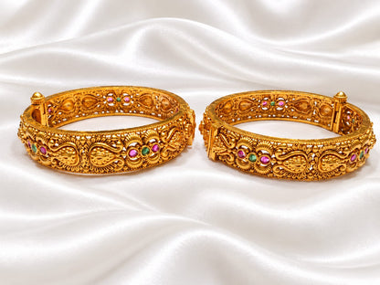 Traditional Antique Gold Plated Paisley & Floral Screw Openable Kada Bangles Set (Pair)