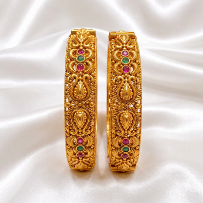 Traditional Antique Gold Plated Paisley & Floral Screw Openable Kada Bangles Set (Pair)