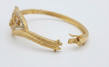 Antique Gold Leaf Design Bracelet with Kundan Stones | Traditional Women's Kada