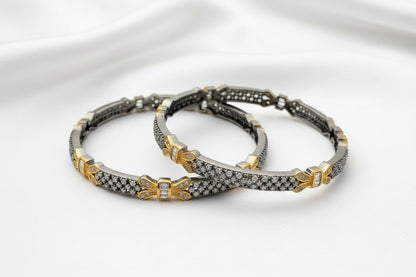 Victorian -Style Black and Gold Tone Bangle Set