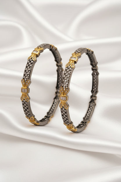 Victorian -Style Black and Gold Tone Bangle Set