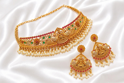 Antique Gold Temple Jewelry Goddess Lakshmi Choker Set with Earring