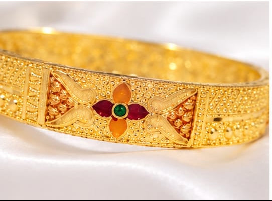 Exquisite Gold-Plated Floral Meenakari Kangan Set – South Indian Festive Bangles