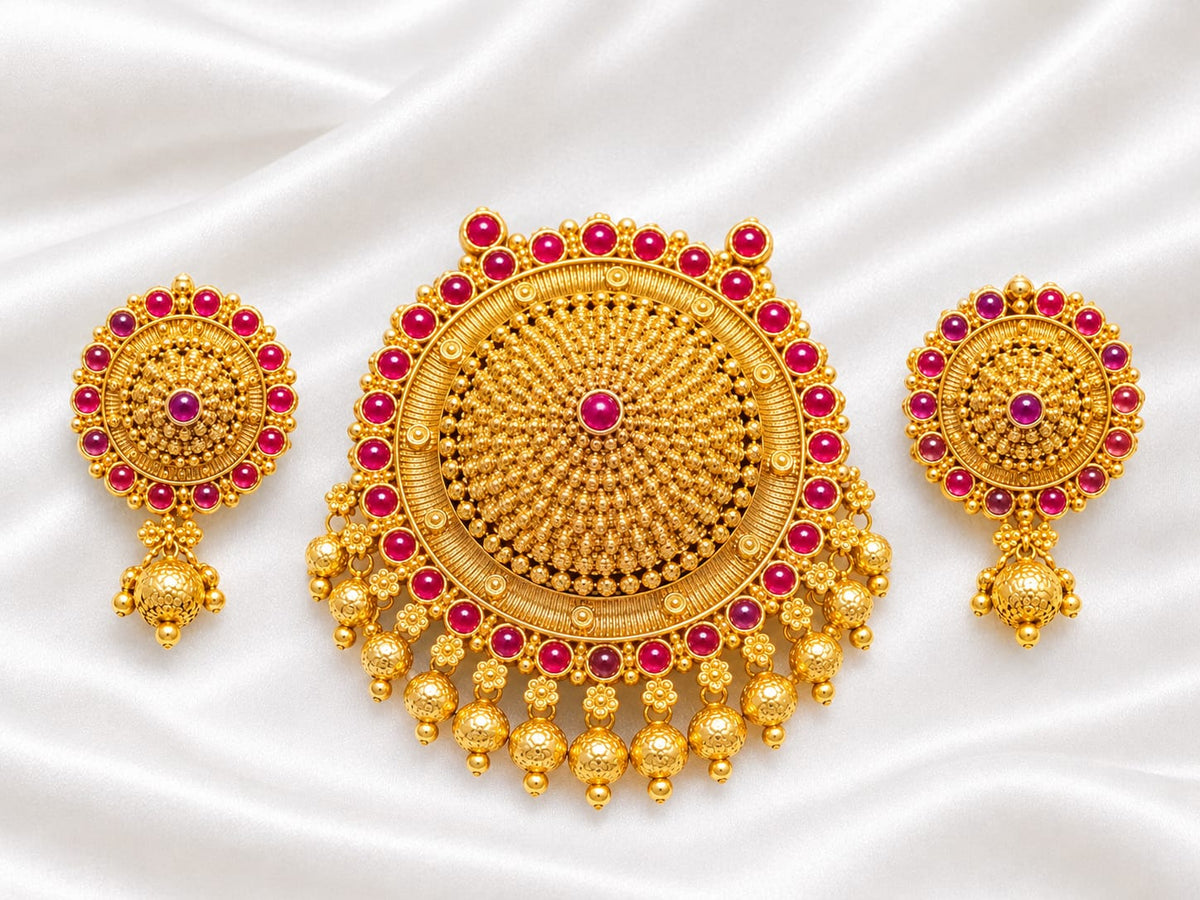 Traditional Antique Gold Plated Floral Mandala Kemp Stone Pendant Set with Matching Earrings