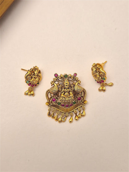 Antique pendant