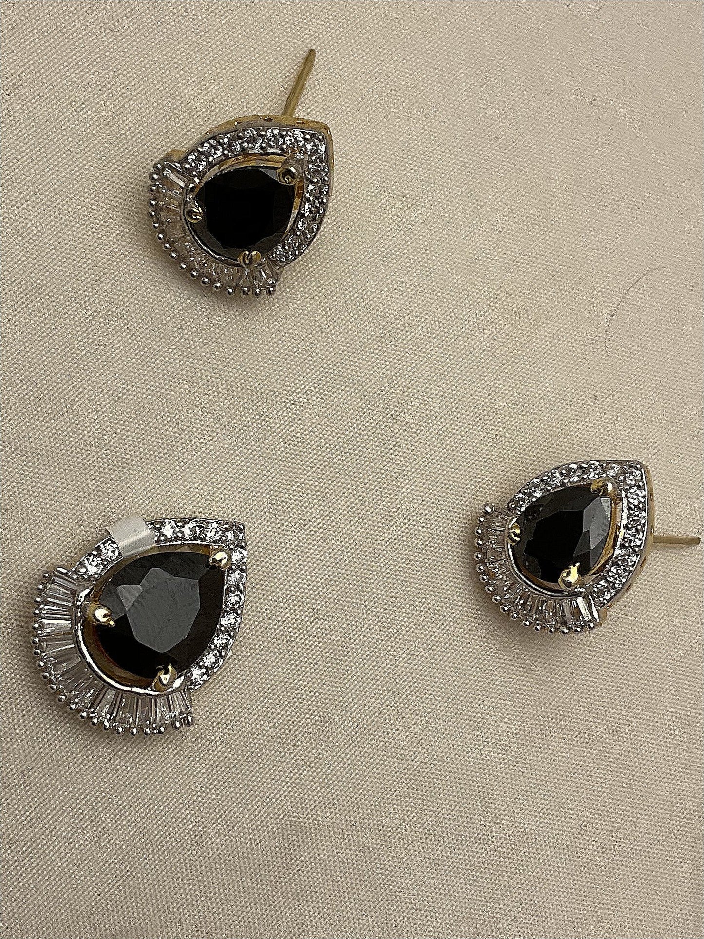 Side Pendant