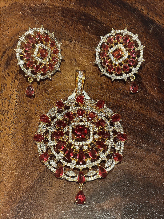 Pendant set