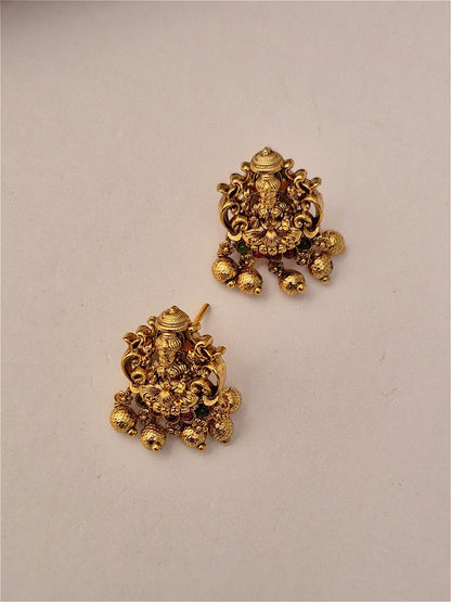 Antique pendant