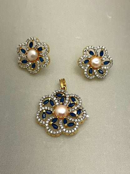 Pendant set