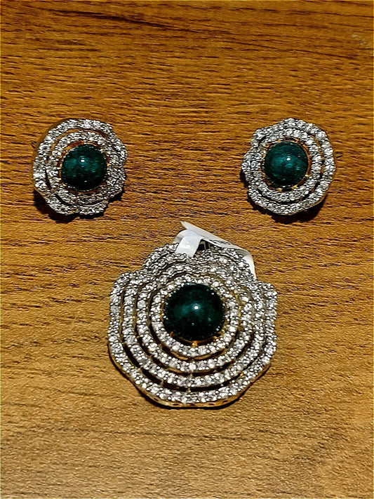 Side Pendant