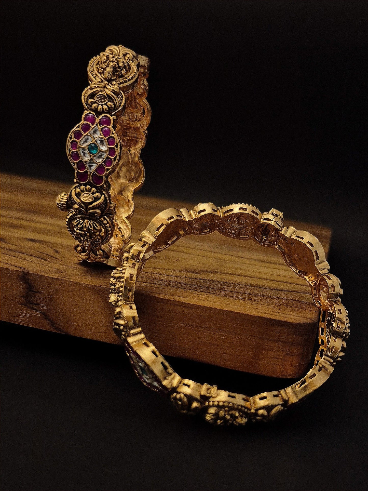 Antique bangle