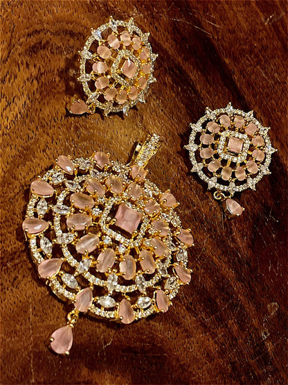 Pendant set
