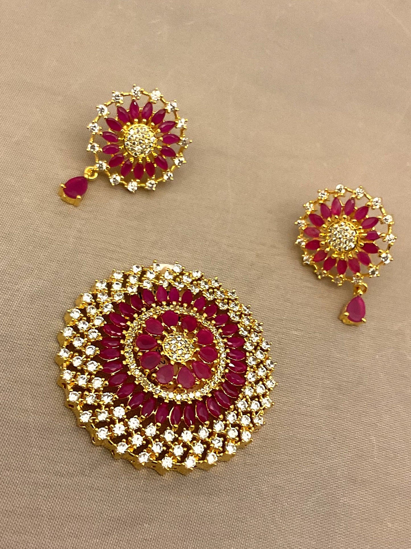 Pendant Earring