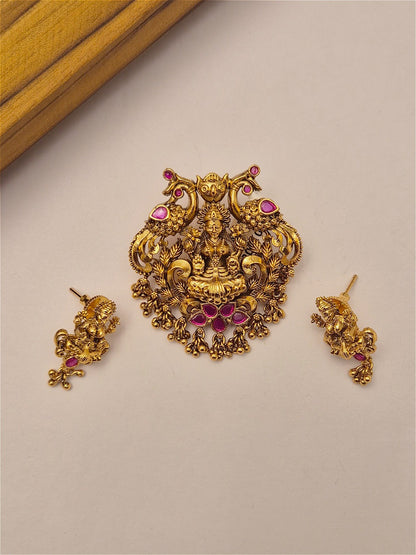 Antique pendant