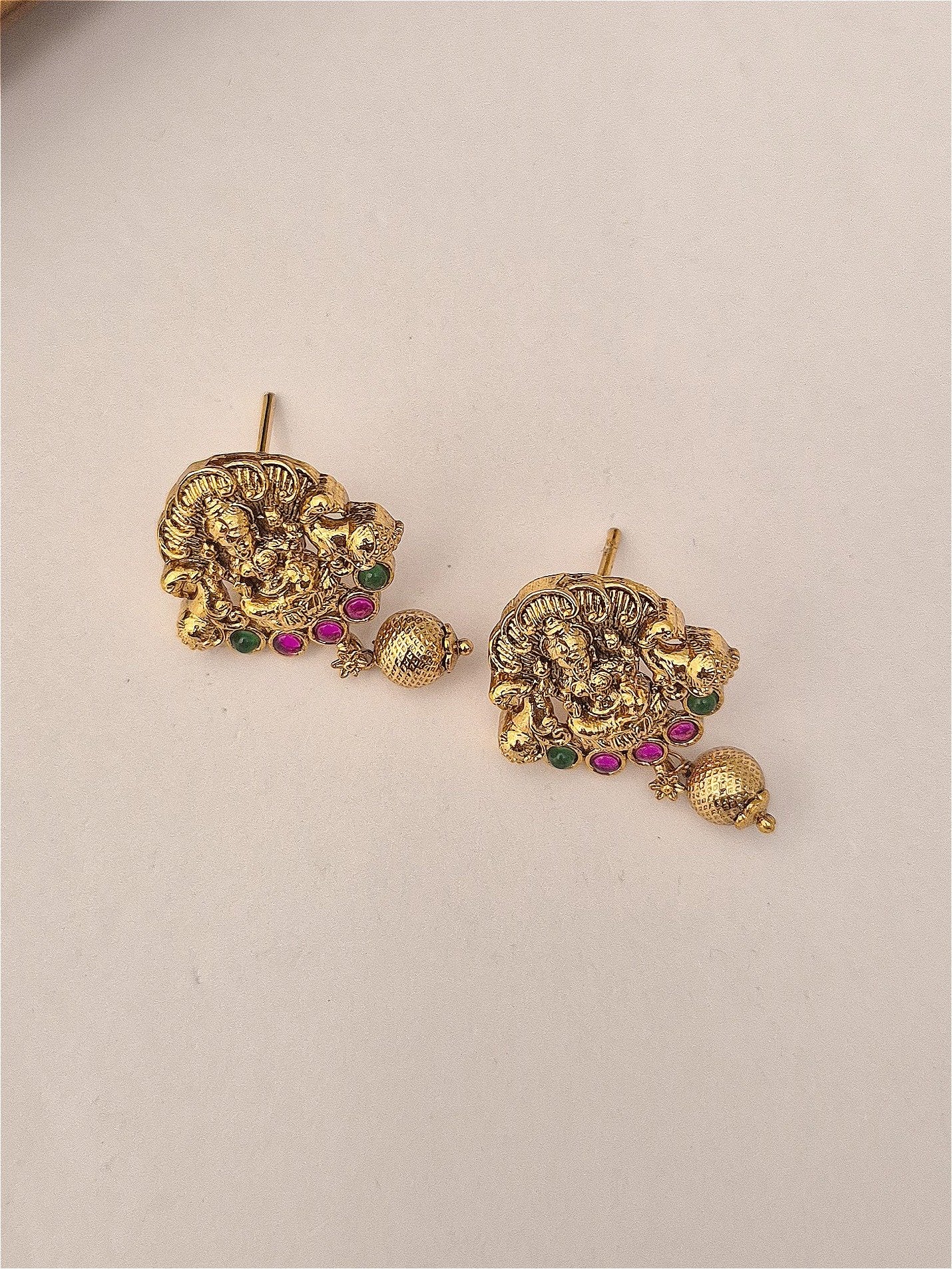 Antique pendant