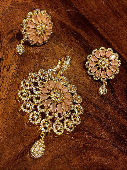 Pendant set