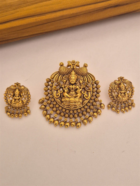 Antique pendant