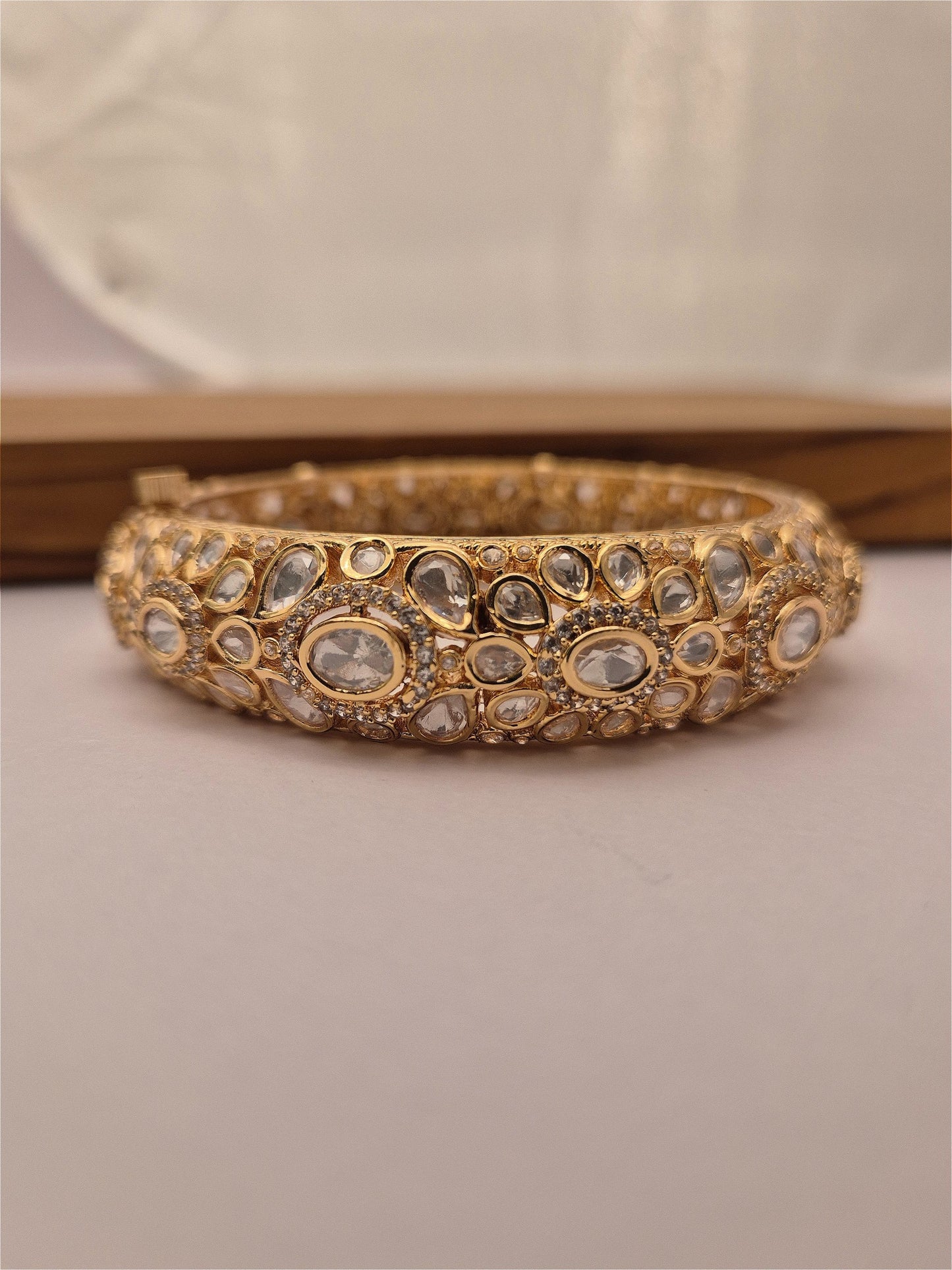 Kundan Bangles