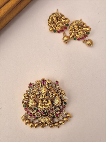 Antique pendant