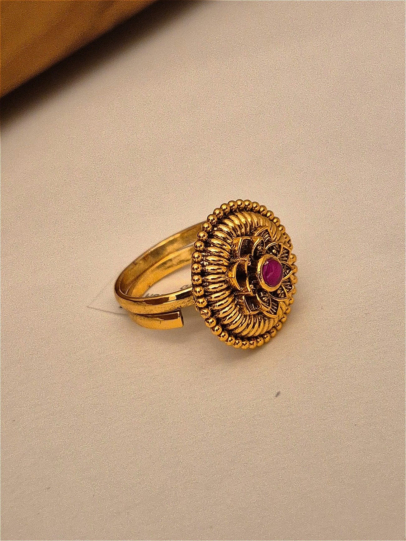 Ring