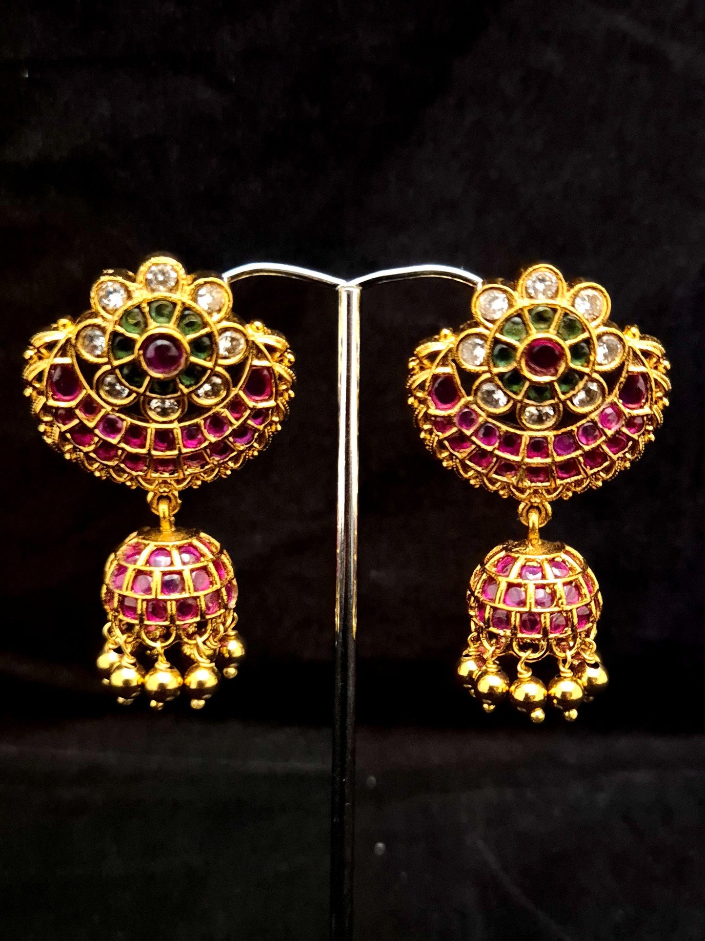 Jadau kundan