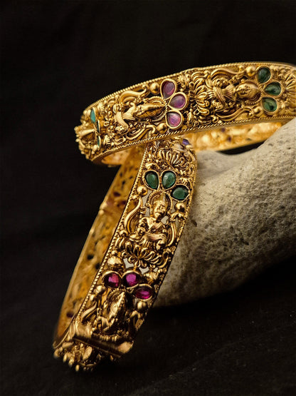 Antique bangle