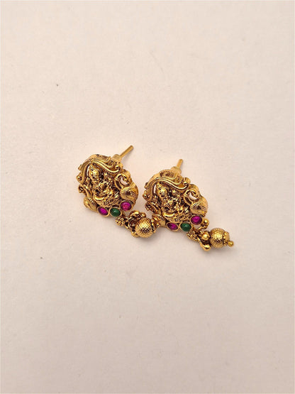 Antique pendant
