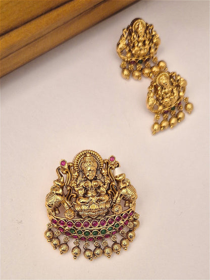 Antique pendant