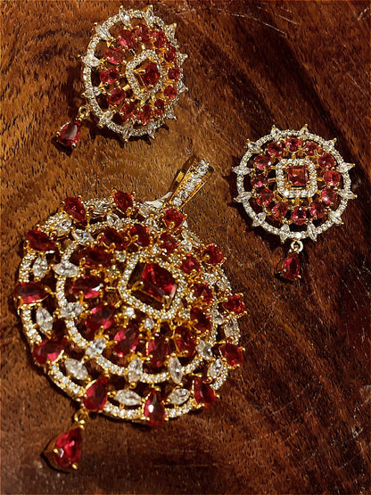 Pendant set