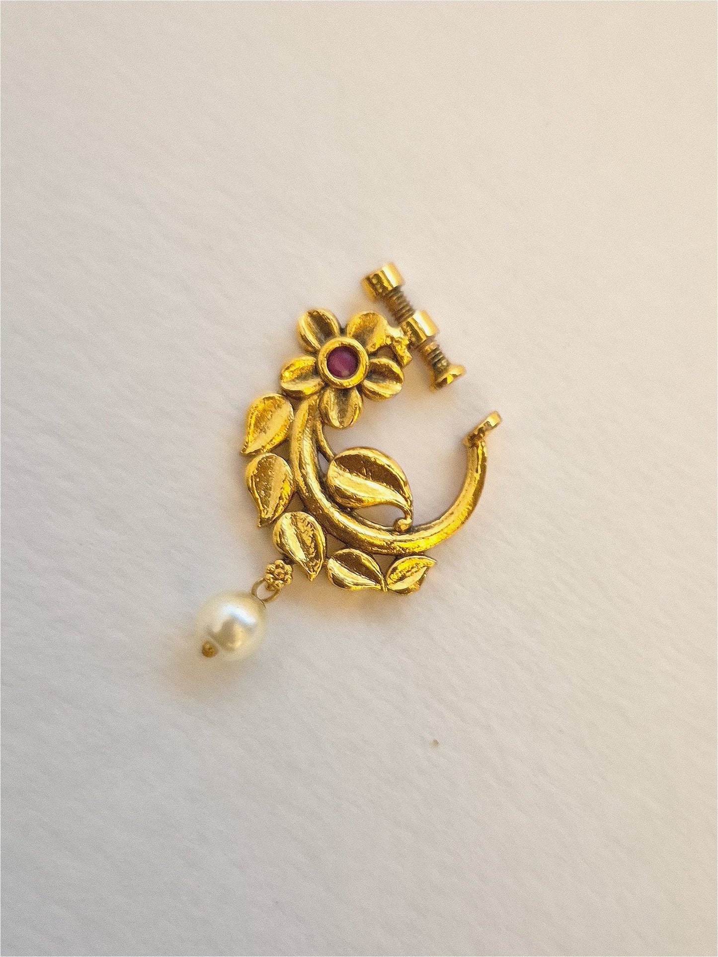 Nose Pin