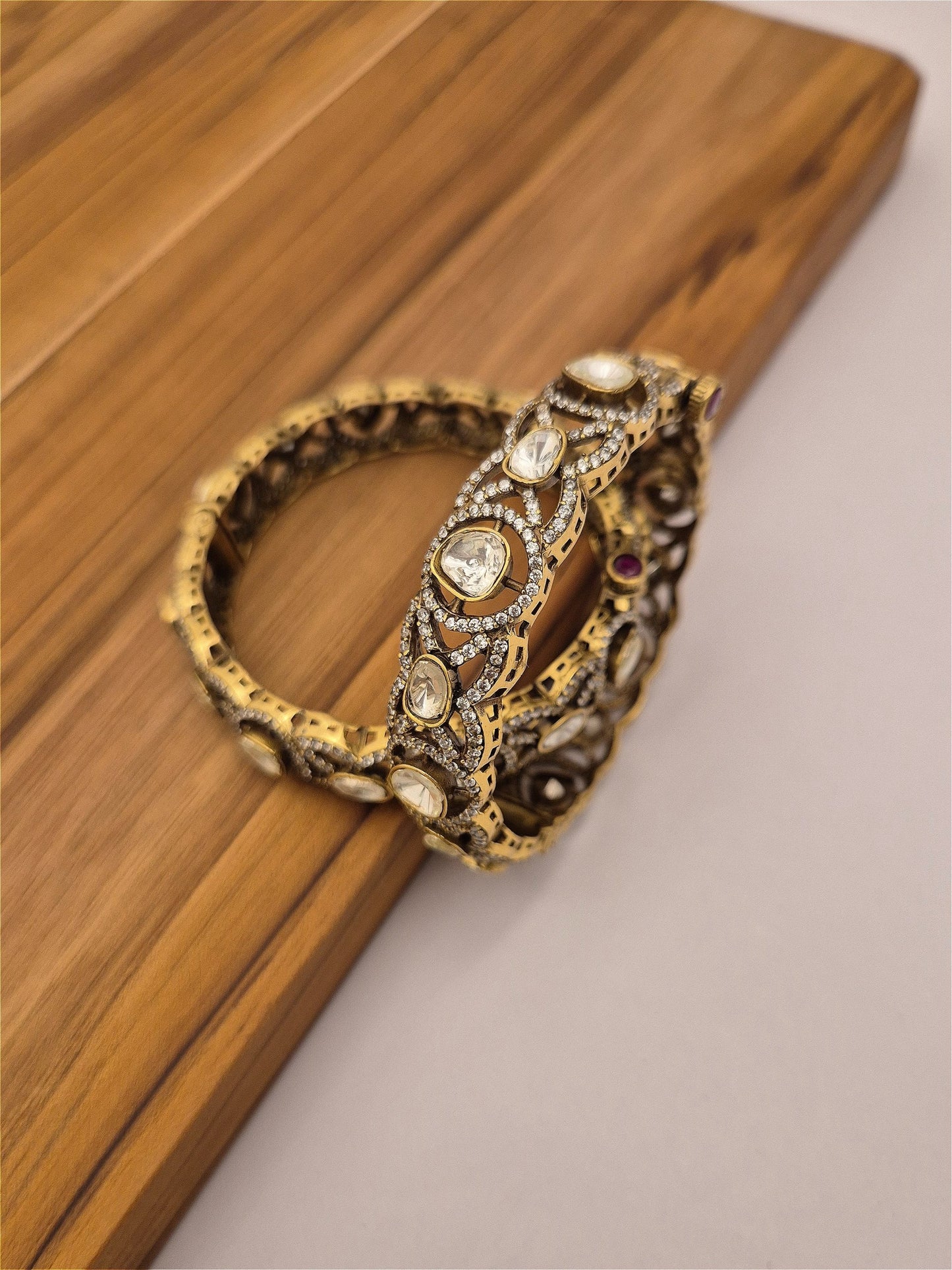 Kundan Bangles