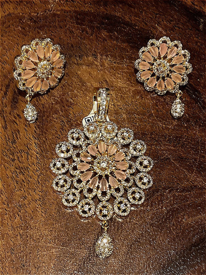 Pendant set