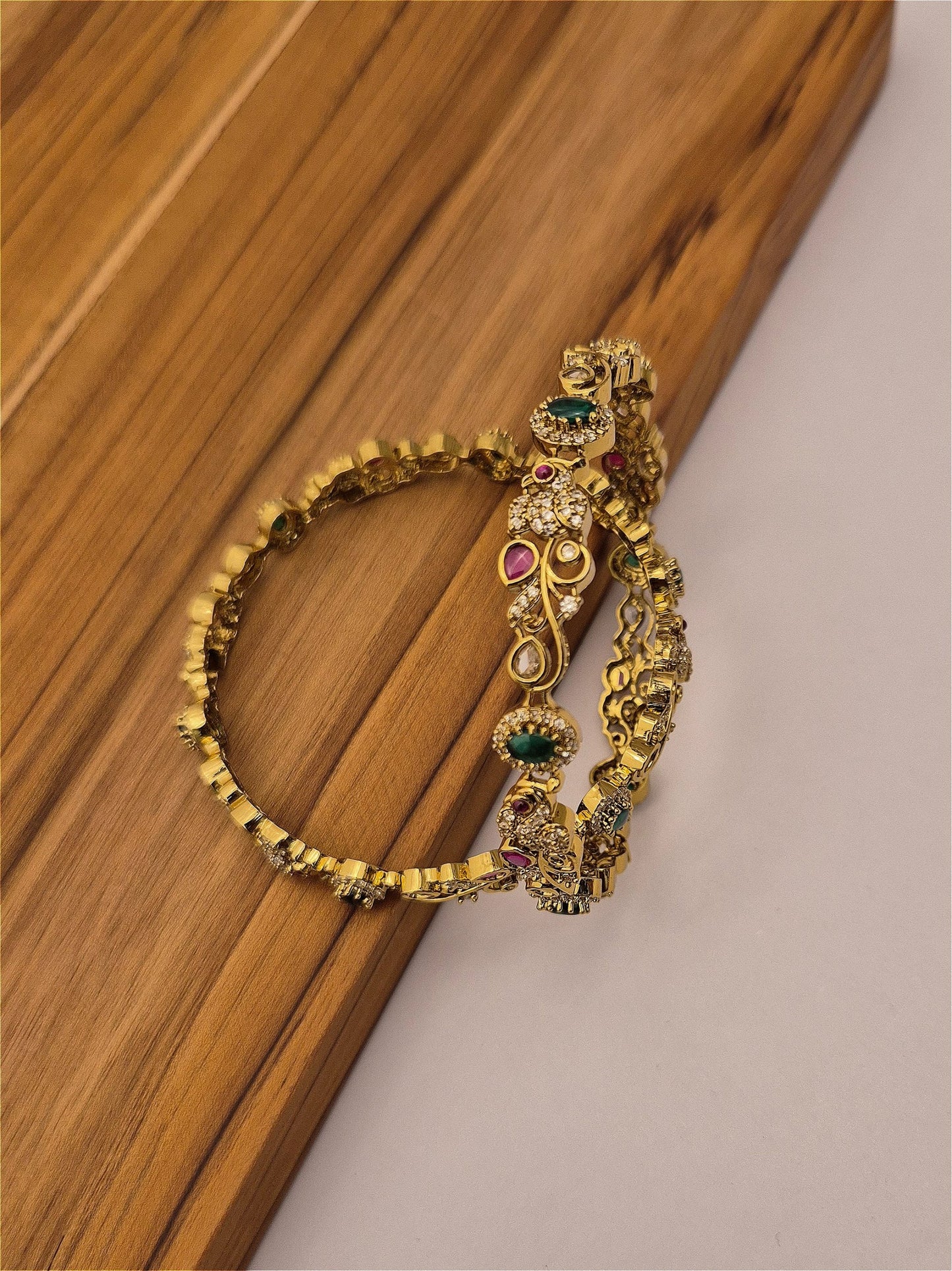 Kundan Bangles