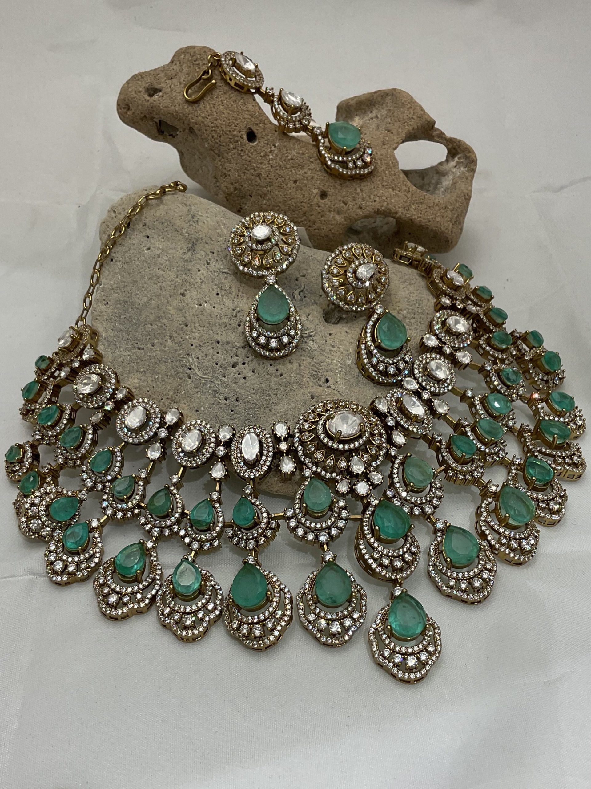Kundan Necklace