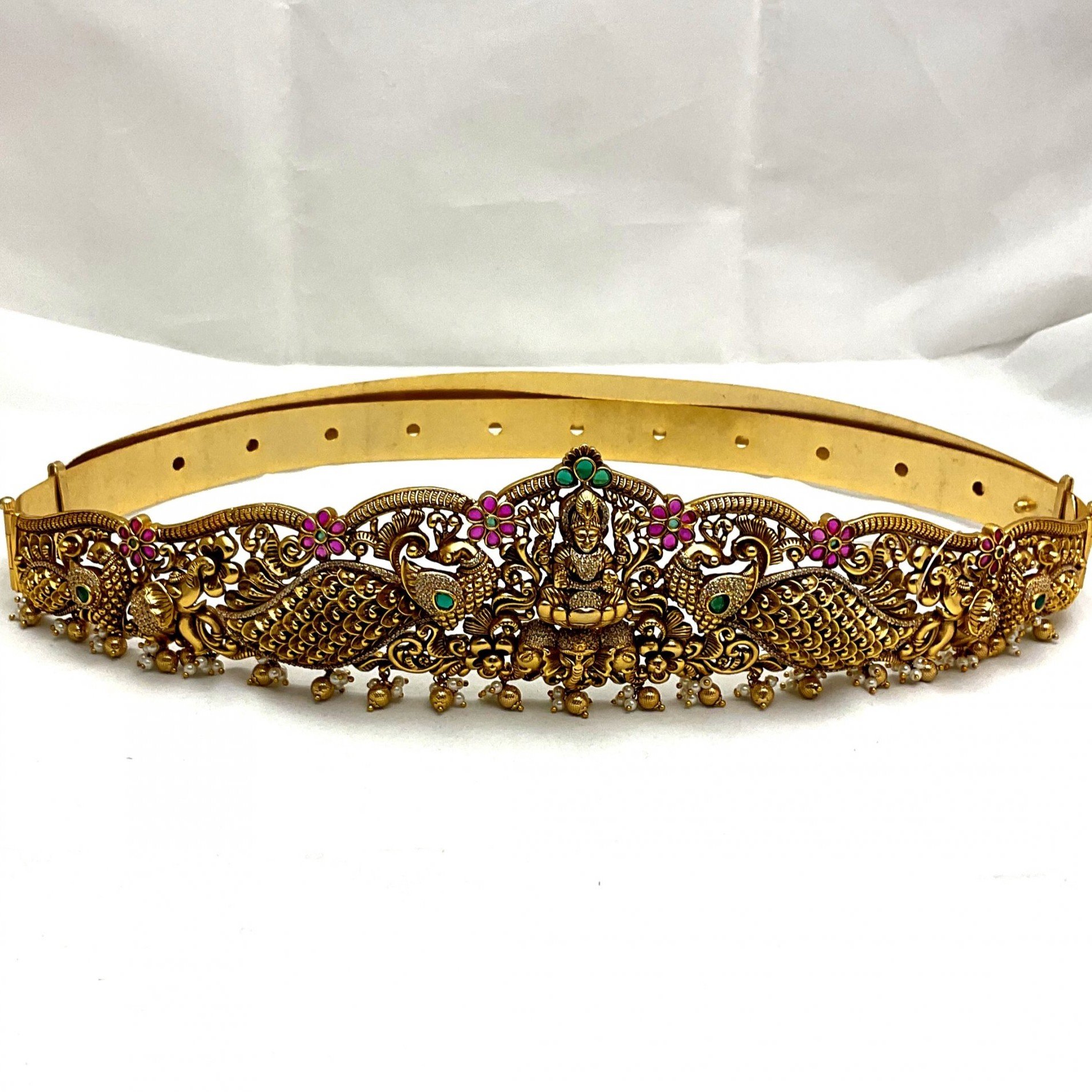 Antique ottiyanam