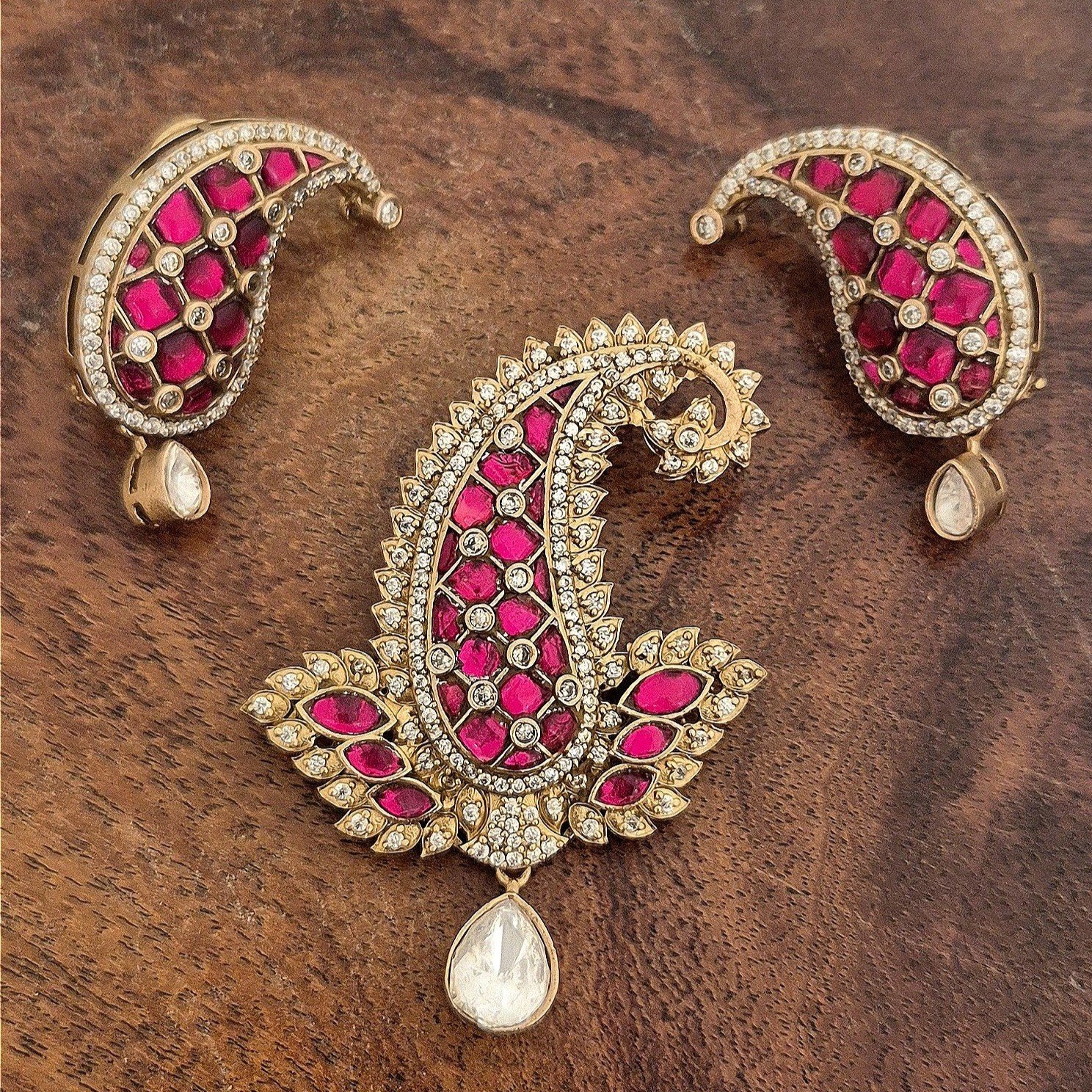 Jadau Pendant 