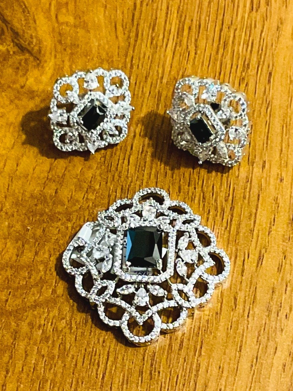 Pendant set PSET-RO-003