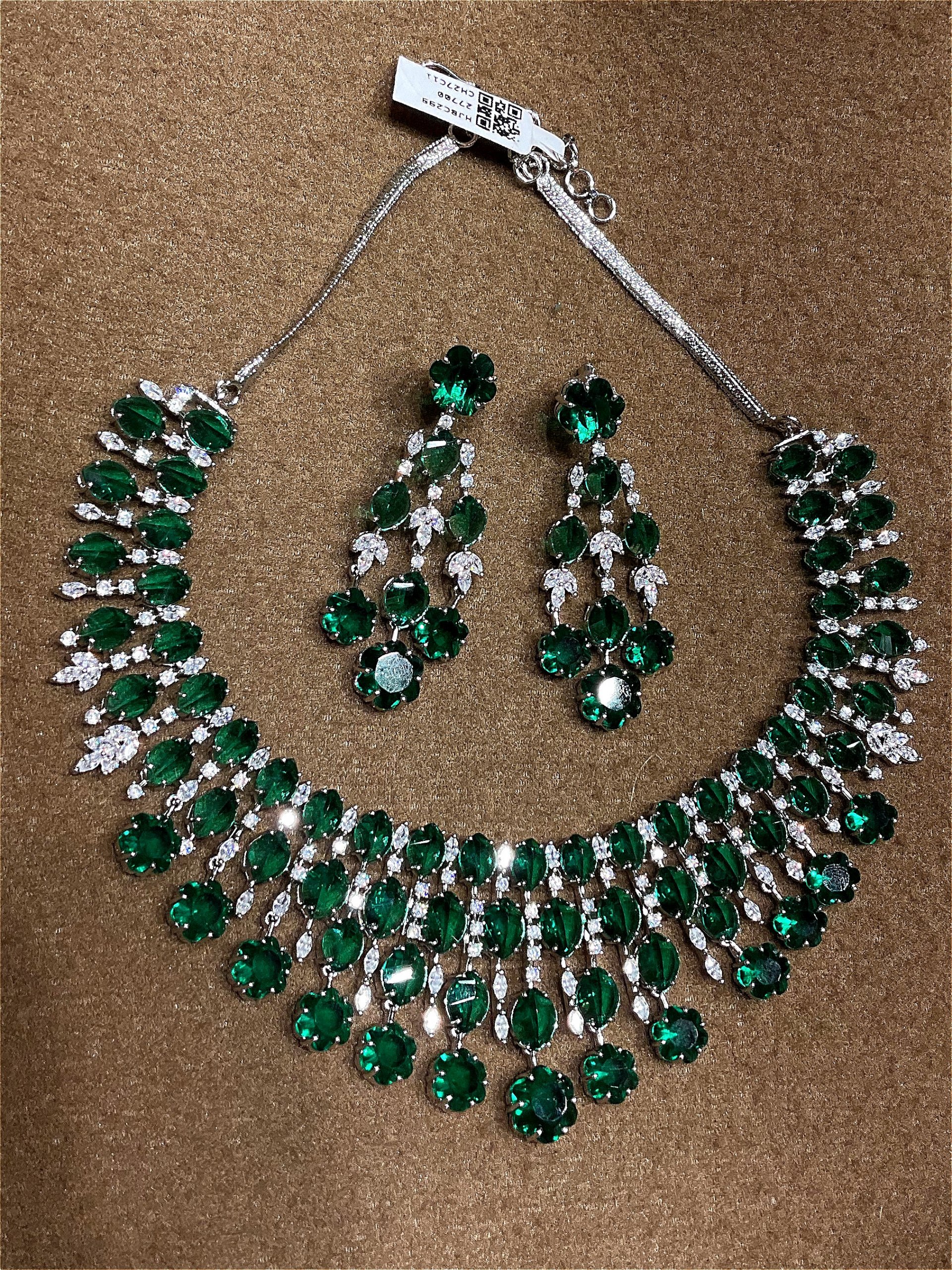 Stone necklace NCK-RO-ST-074