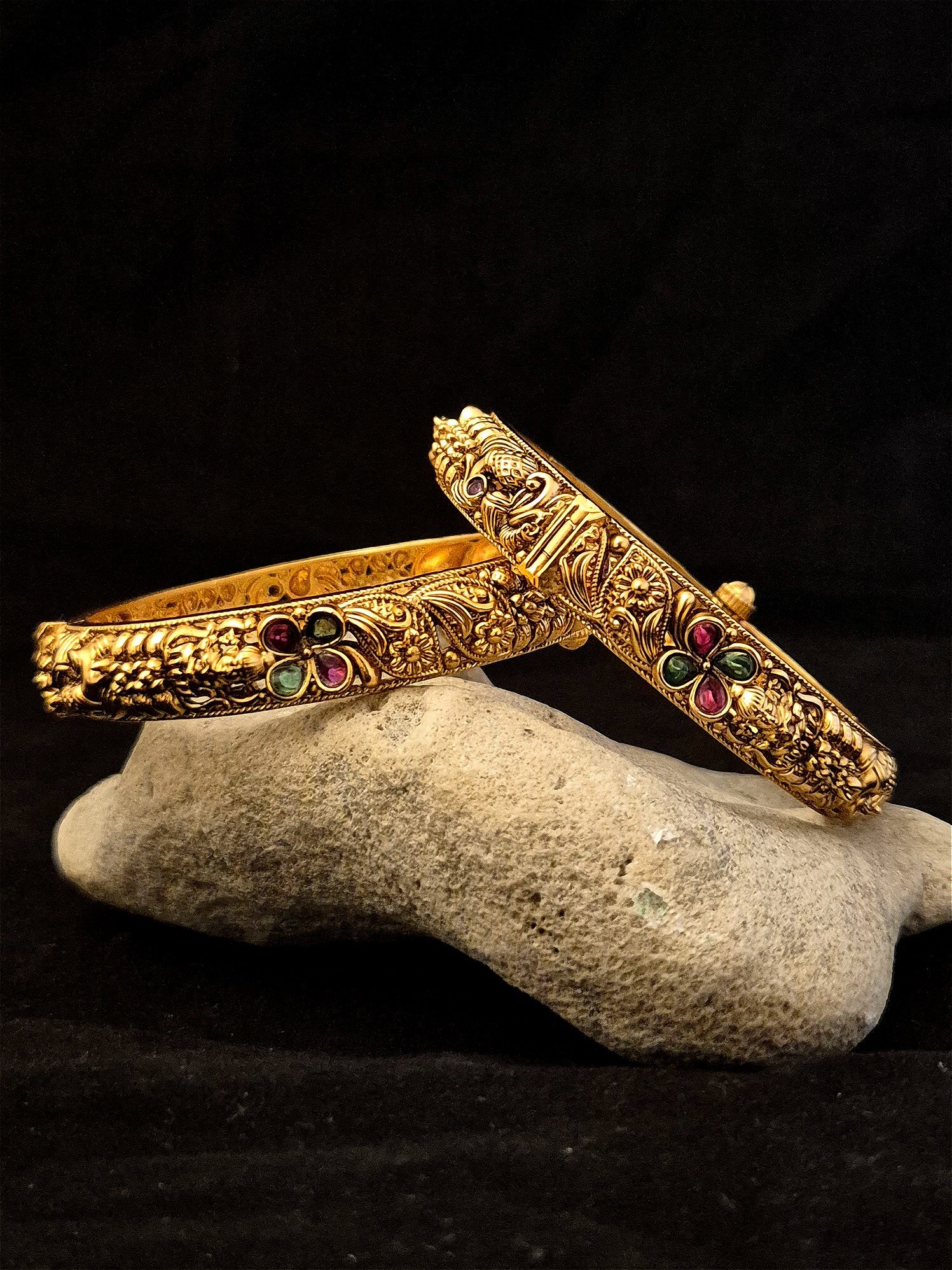 Antique bangle BNG-AQ-KP-014