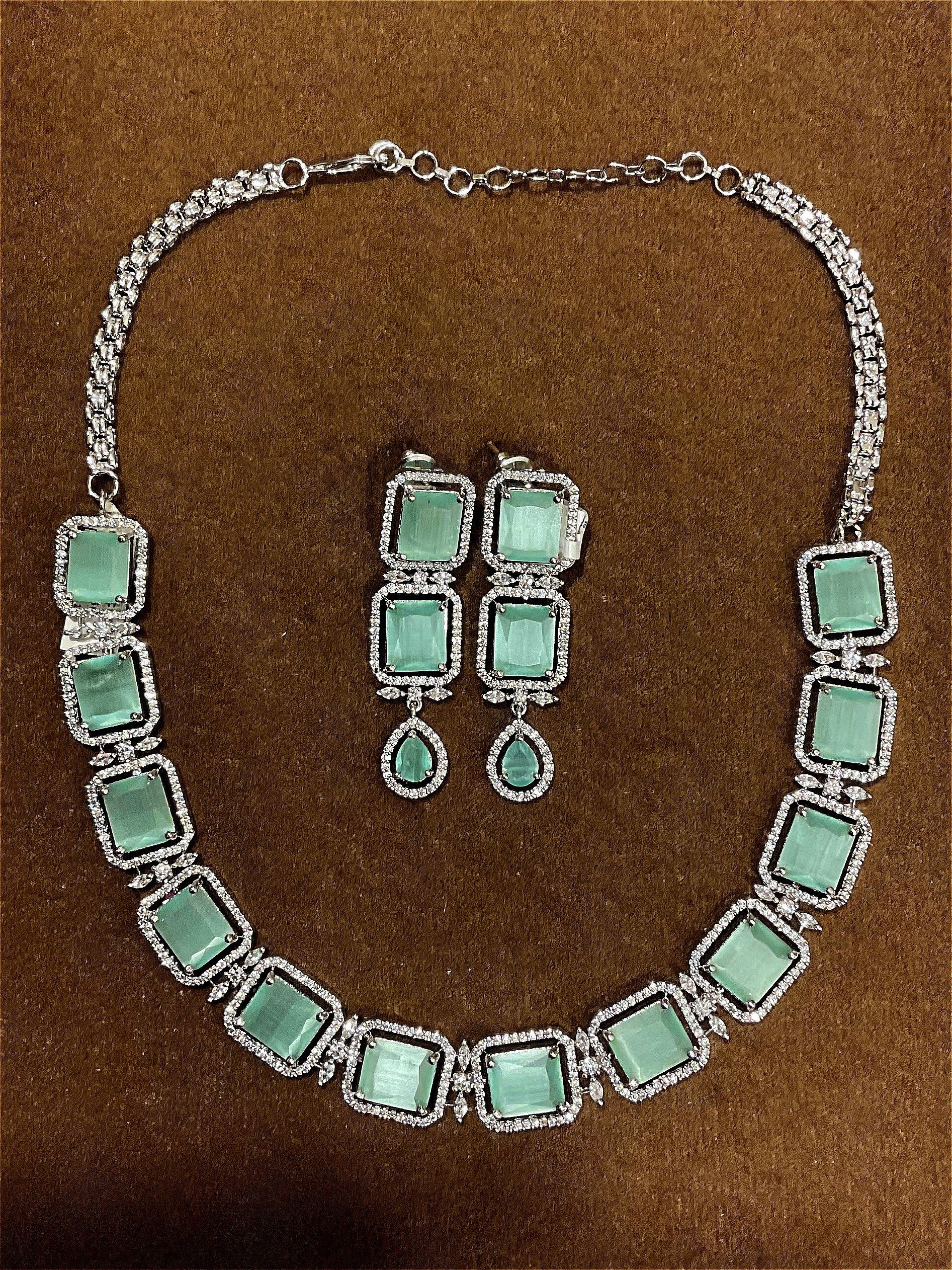 Stone necklace NCK-RO-ST-106