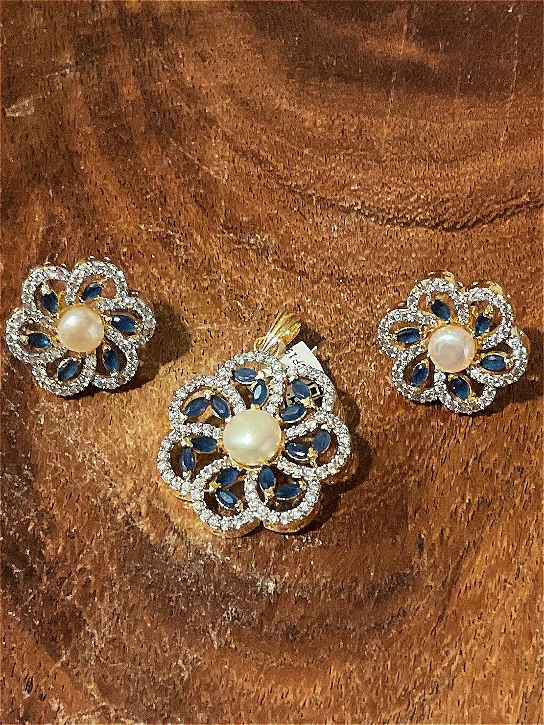 Pendant set PSET-GP-057