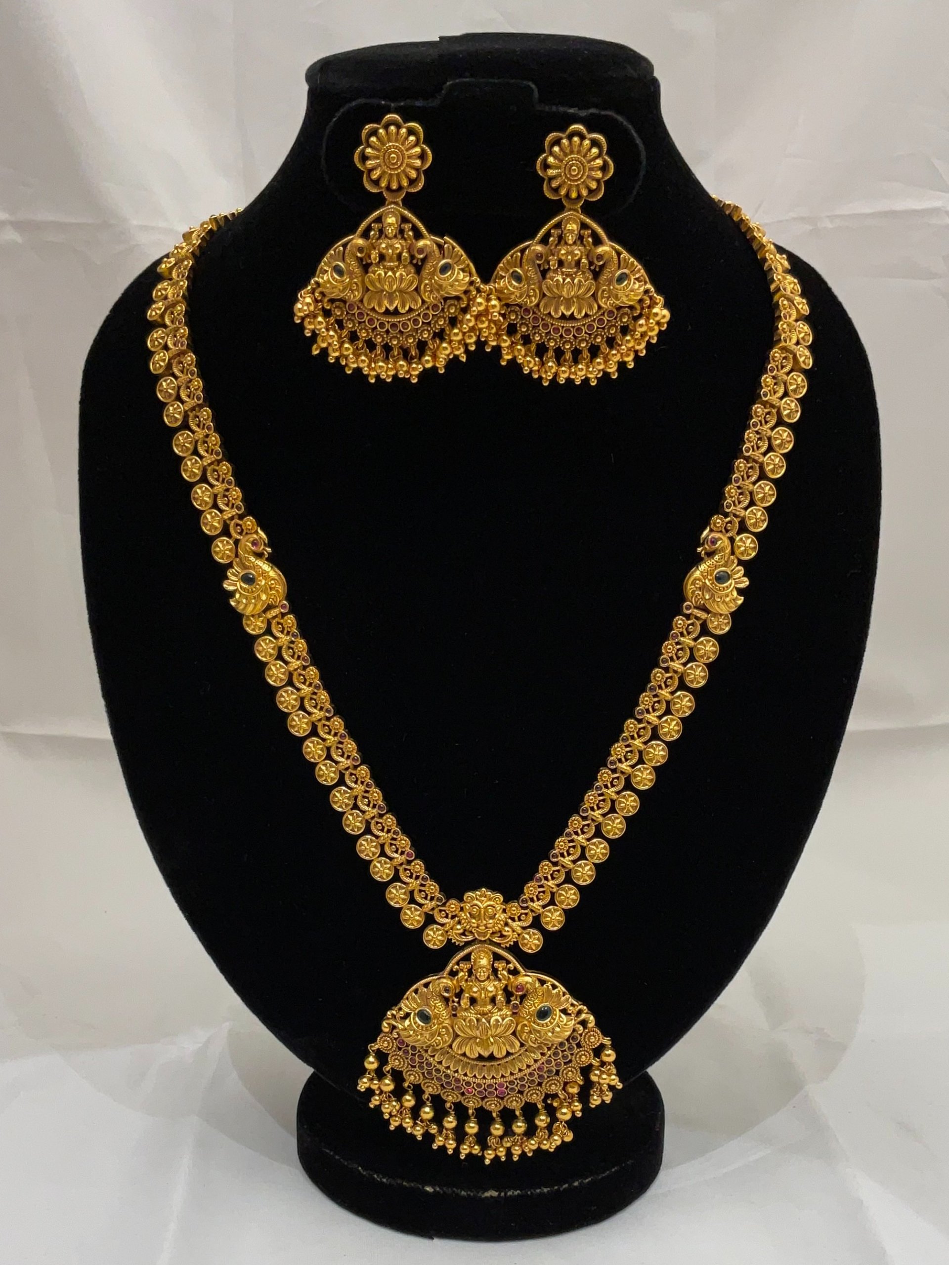 Antique Lakshmi Temple Necklace-001