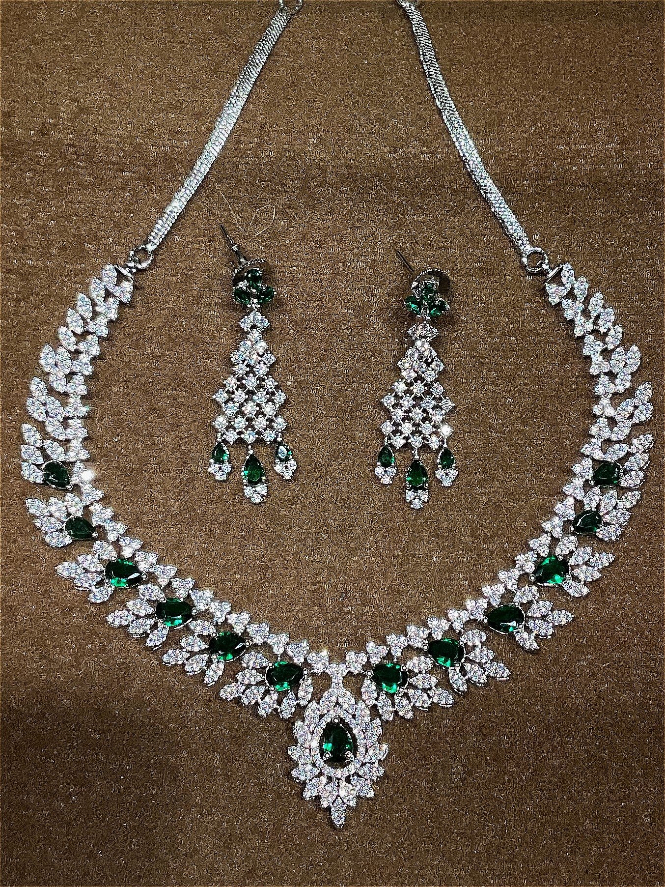Stone necklace NCK-RO-ST-070