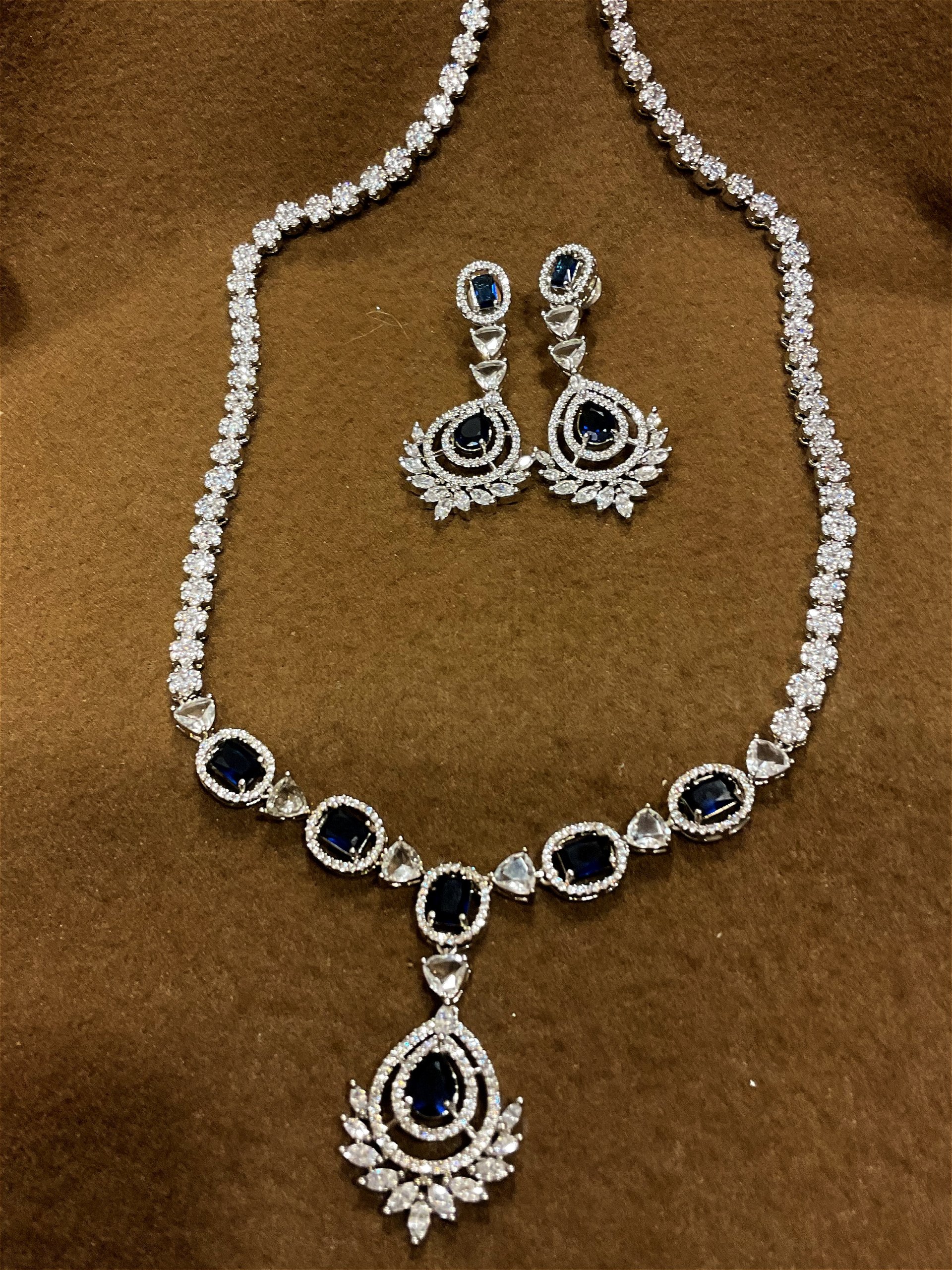 Stone necklace NCK-RO-ST-061